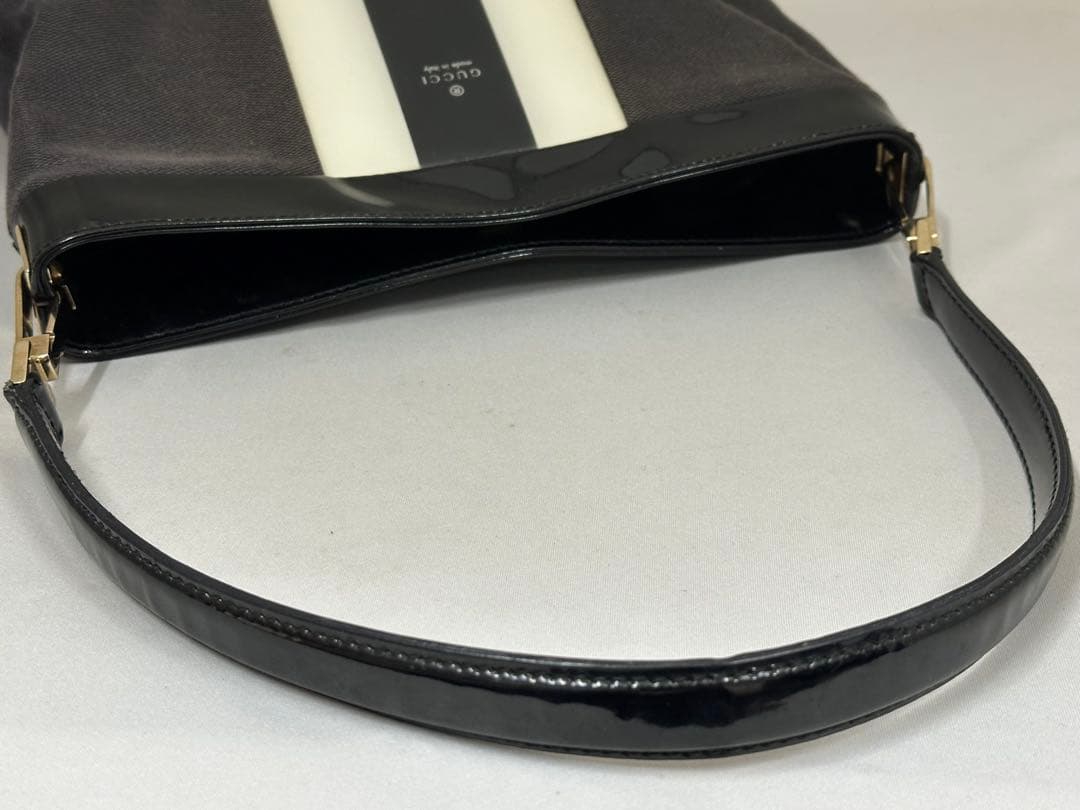 GUCCI グッチ キャンパス ワンショルダーバッグ