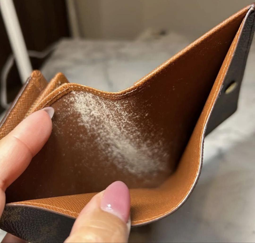 ルイヴィトン 二つ折り財布 ポルトモネビエトレゾール M61730 8540