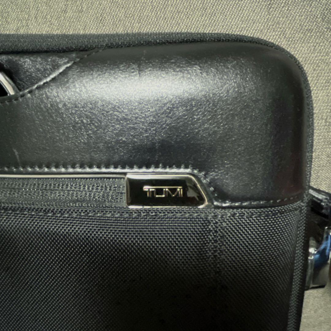 TUMI トゥミ　255001D2 ARRIVE ハミルトン スリム ブリーフ