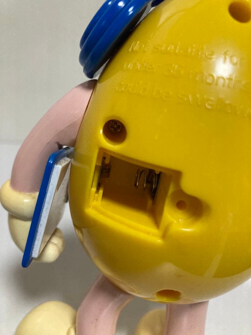 M&M's イエローフィギュア モデル番号91801 2001年製造