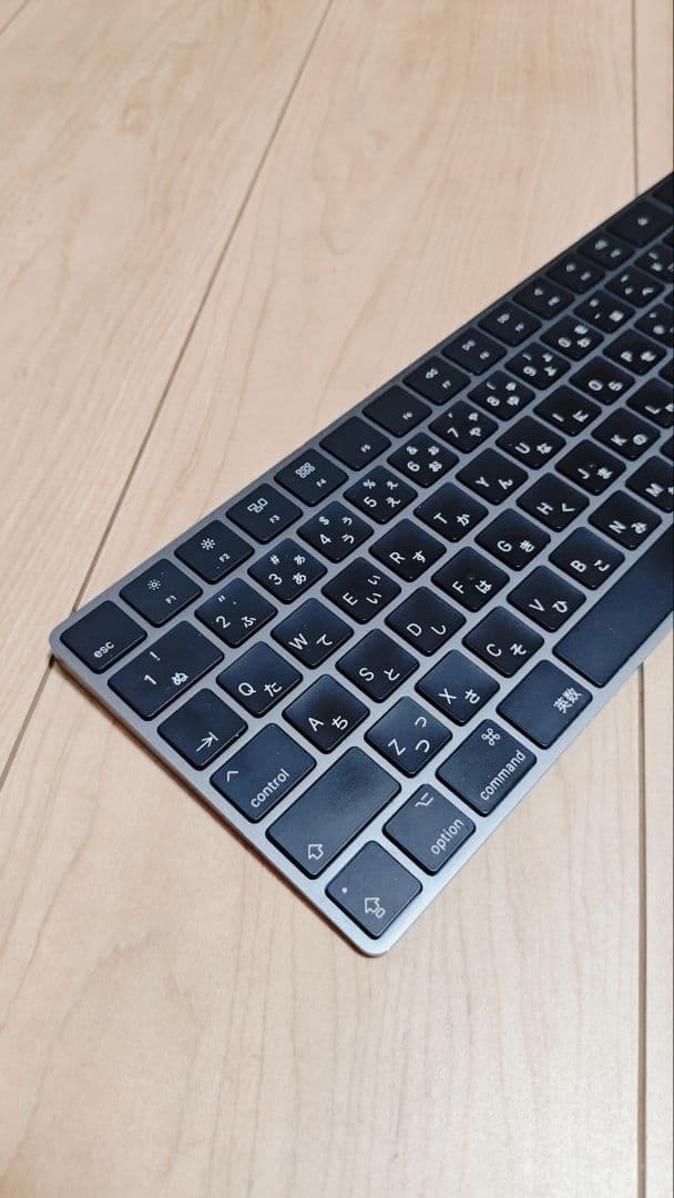 Apple magic keyboard テンキー充電タイプ 充電