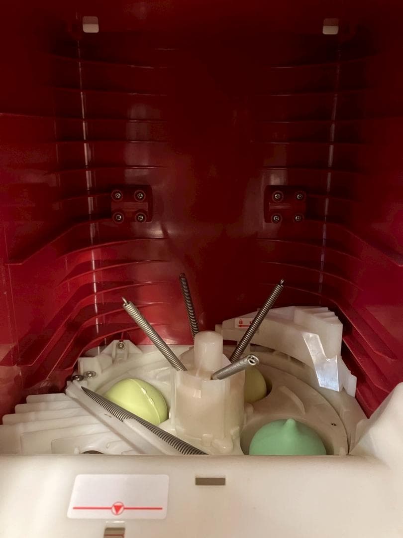 送料込みT-4 タカラトミーアーツ　ガチャツーイージー2　（ガチャガチャ本体）