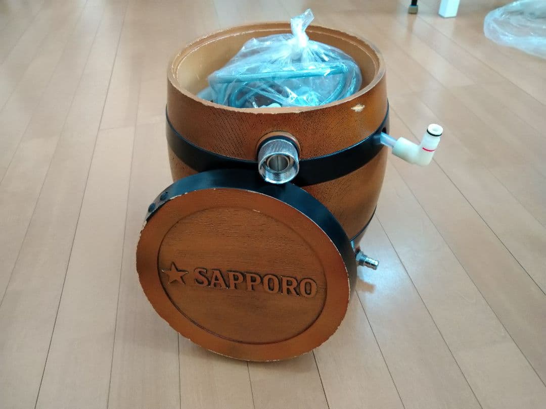 サッポロ SAPPOLO ビヤ樽くん 氷冷式 木樽型ビールサーバー