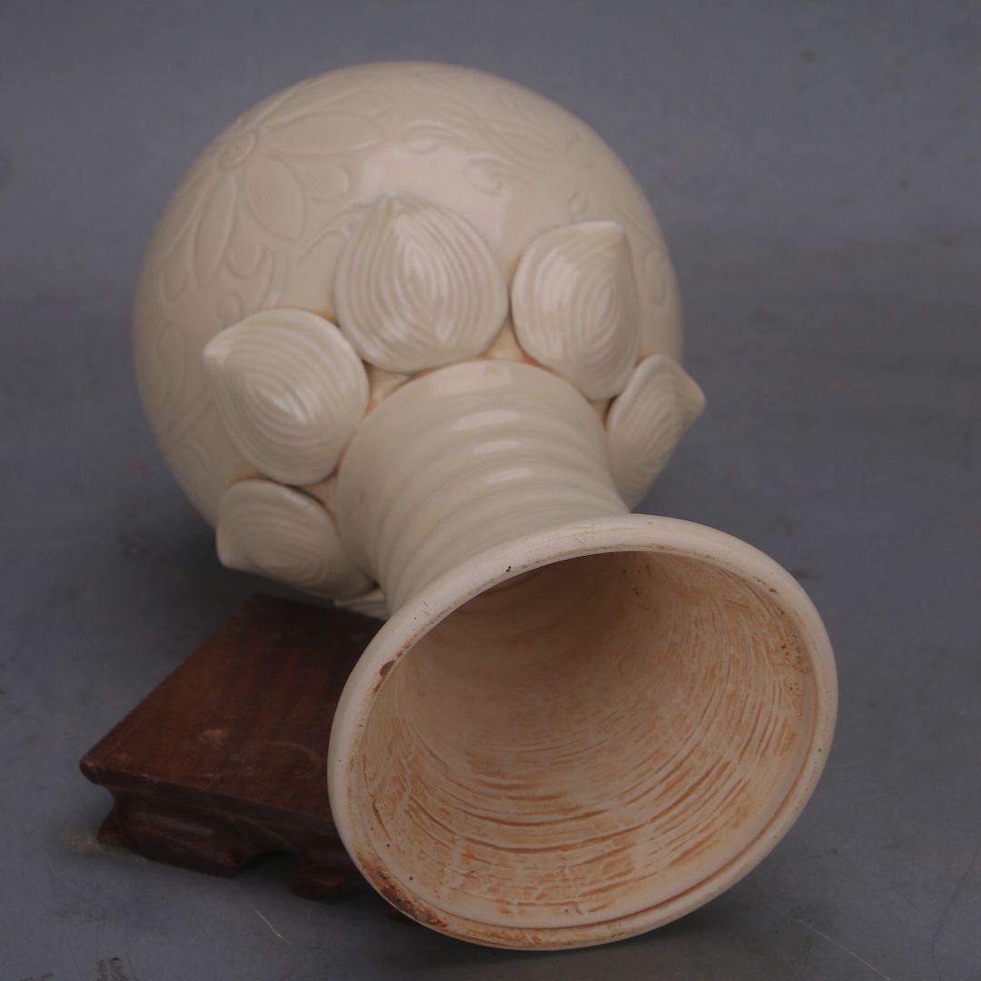 宋定窯 白釉暗刻堆彫蓋缶 景徳鎮 陶磁器 装飾