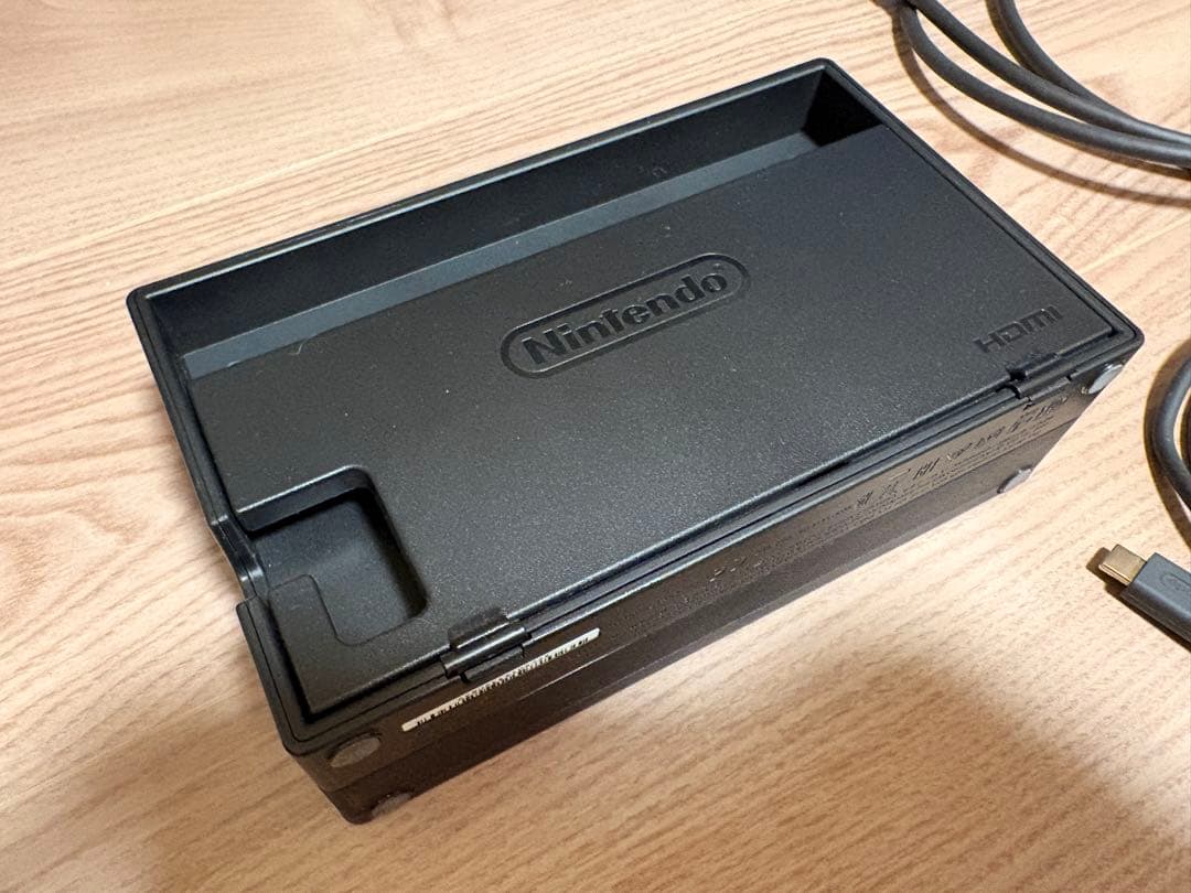 Nintendo Switch 本体 赤/青 ジョイコン