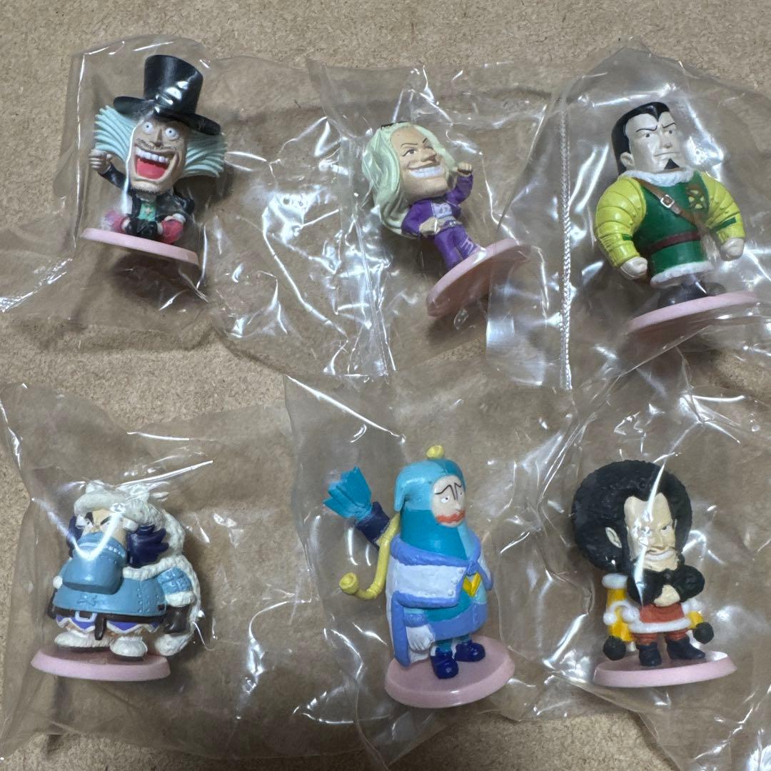 ワンピース アニメヒーローズ VOL1〜VOL9冬島編、計245個セット 食玩