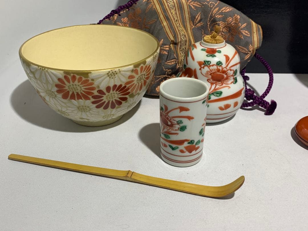 メル様専用】茶箱揃え 瀬戸焼 美濃焼 振出し 棗 香合 茶杓 巾筒