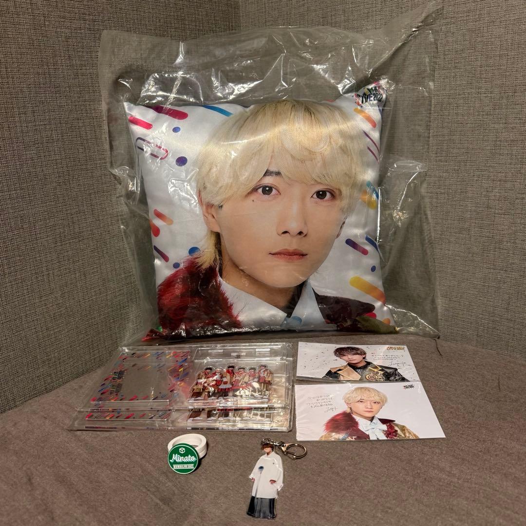 WAIWAI LIVE 9bic 椚三波斗 ビッグサイズクッション WAIWAI LIVE 9bic 椚三波斗 ビッグサイズクッション WAIWAI LIVE 9bic