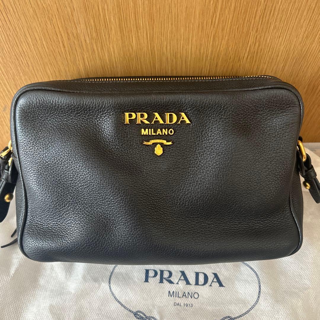 M‼️PRADAプラダ　ダブルジップ　ショルダーバッグ