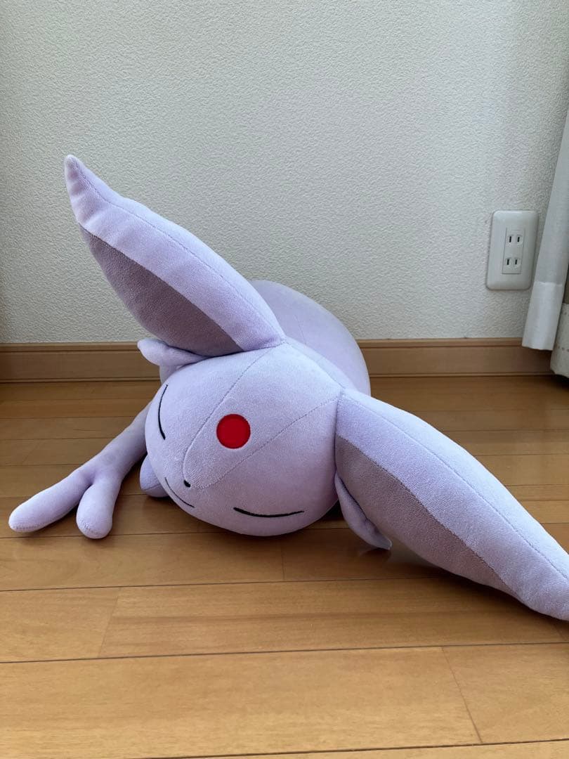 すやすやエーフィ　ポケモンセンター限定