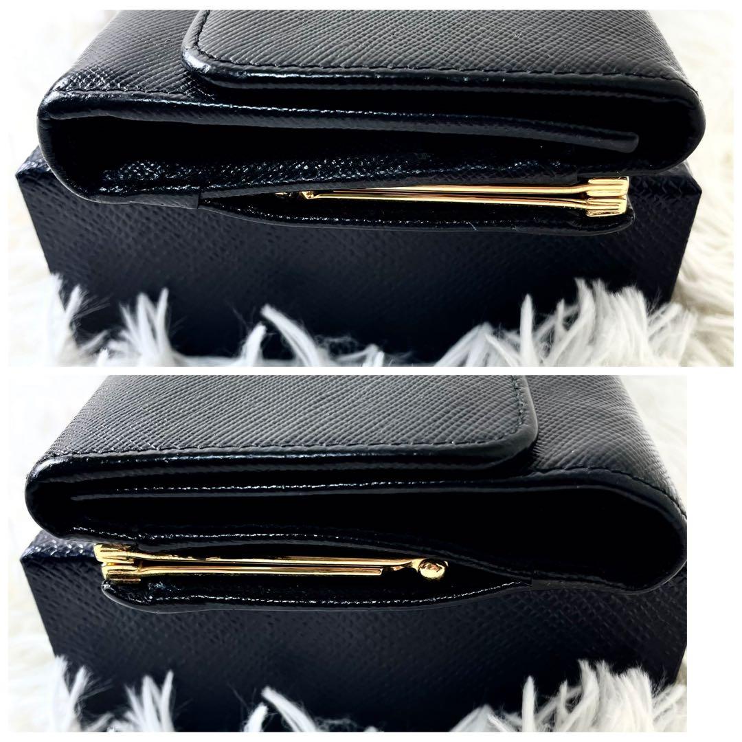 BOTTEGA VENETA三つ折り財布コンパクトウォレットカセットクロコ型押し