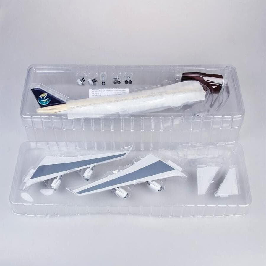 模型飛行機 サウジアラビア航空 LED 光る インテリア置物 コレクション