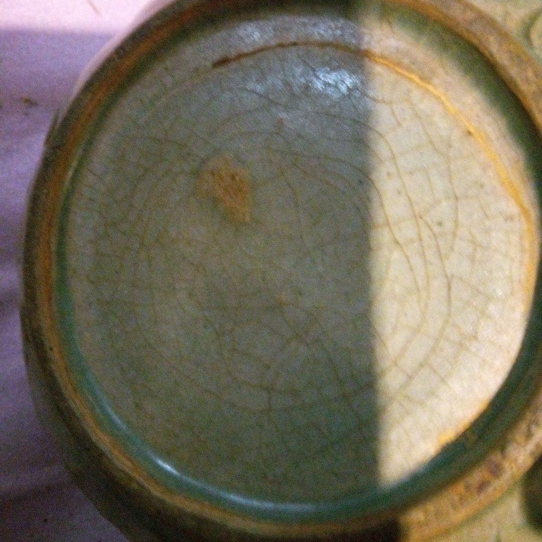 中国陶磁器　青磁　緑色の透かし彫り陶器ティーポット