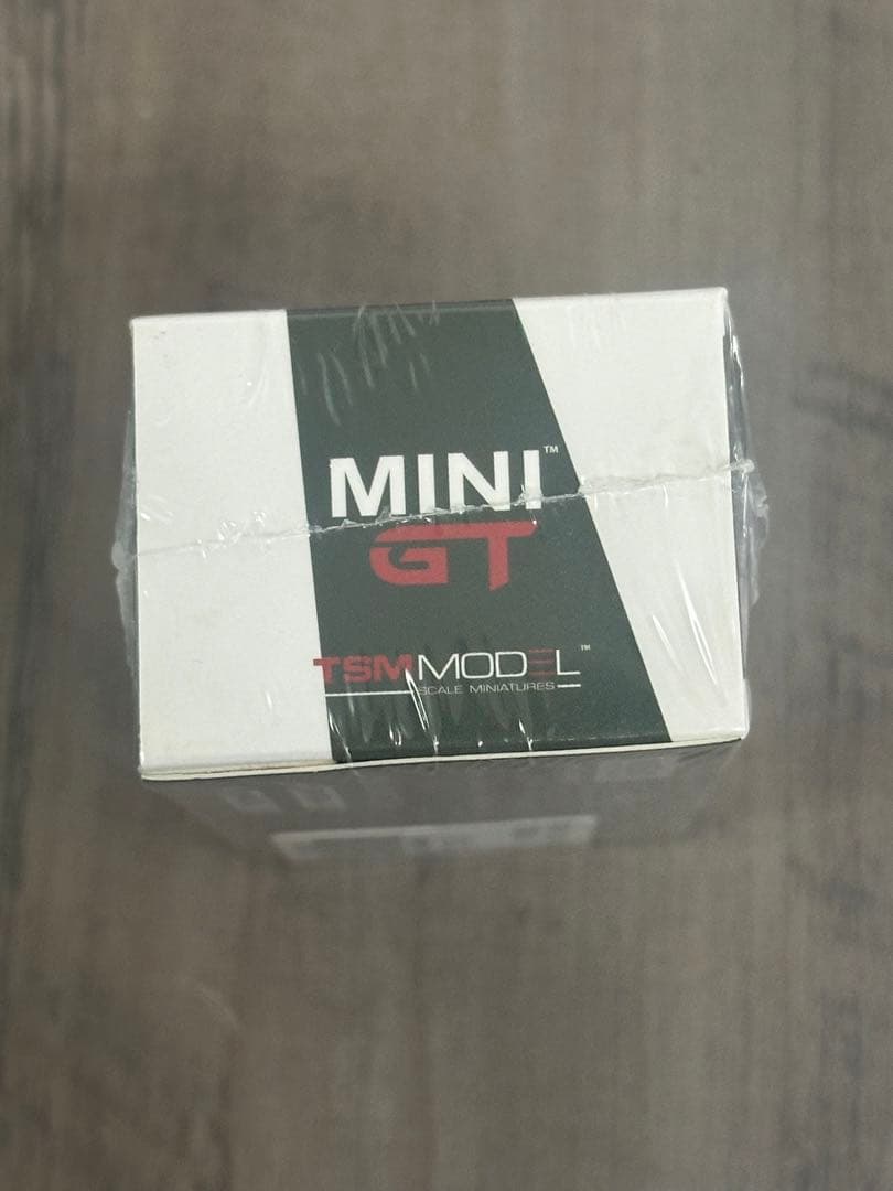 ミニカー LB Works NissanGT-R Zero Fighter Special