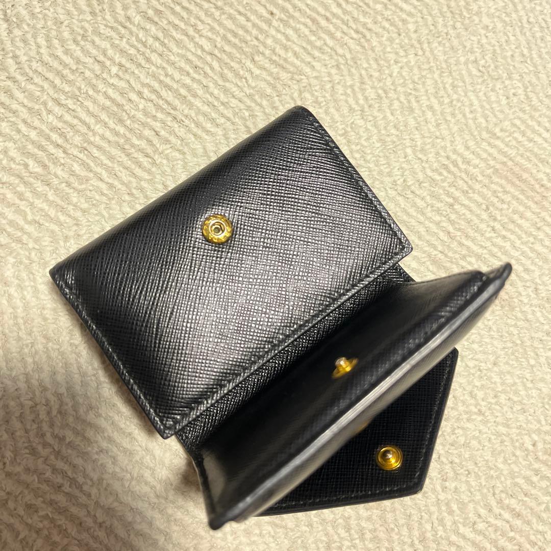 PRADA ブラック 三つ折り財布