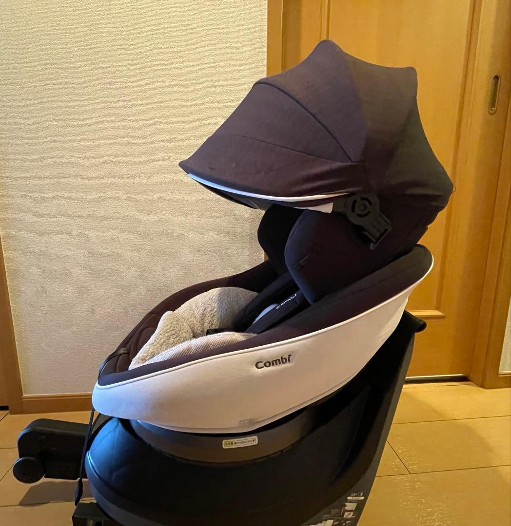 コンビ クルムーヴスマート isofix チャイルドシート 回転式