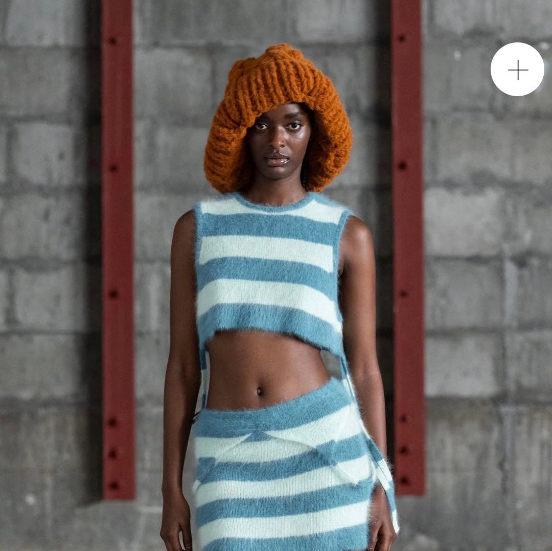 AKANE UTSUNOMIYAアカネウツノミヤBIG HATニット帽