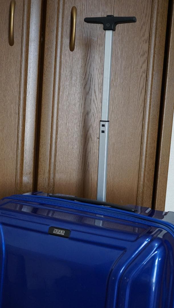 ゼロハリバートン ゼロエアー ZX223 57L 4輪 超軽量！TSA 青