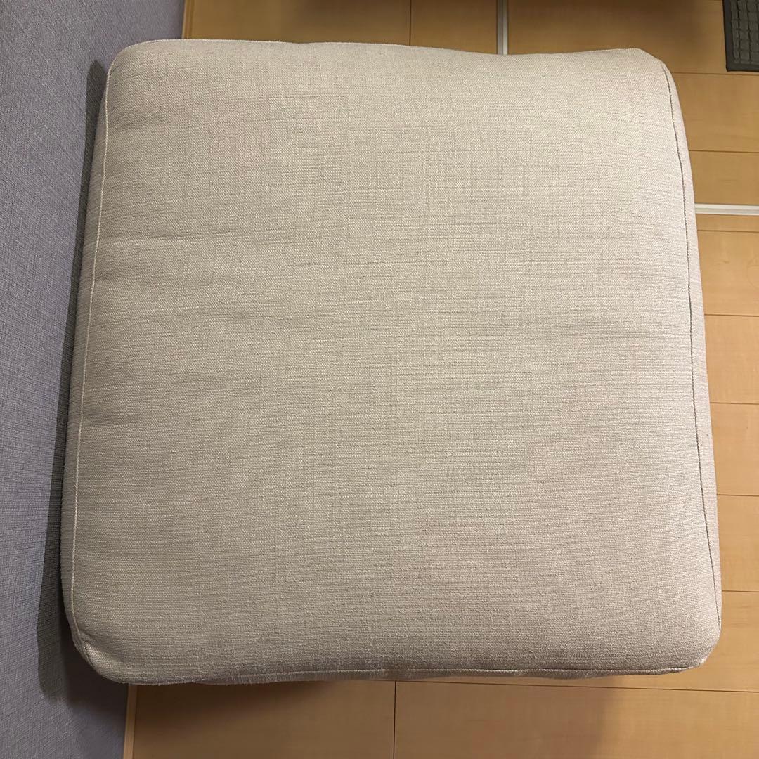 モモナチュラル　オットマン