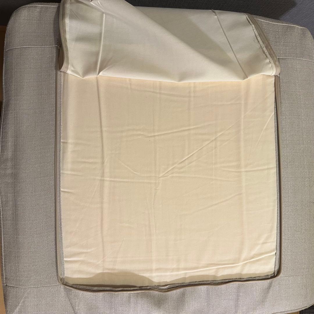 モモナチュラル　オットマン