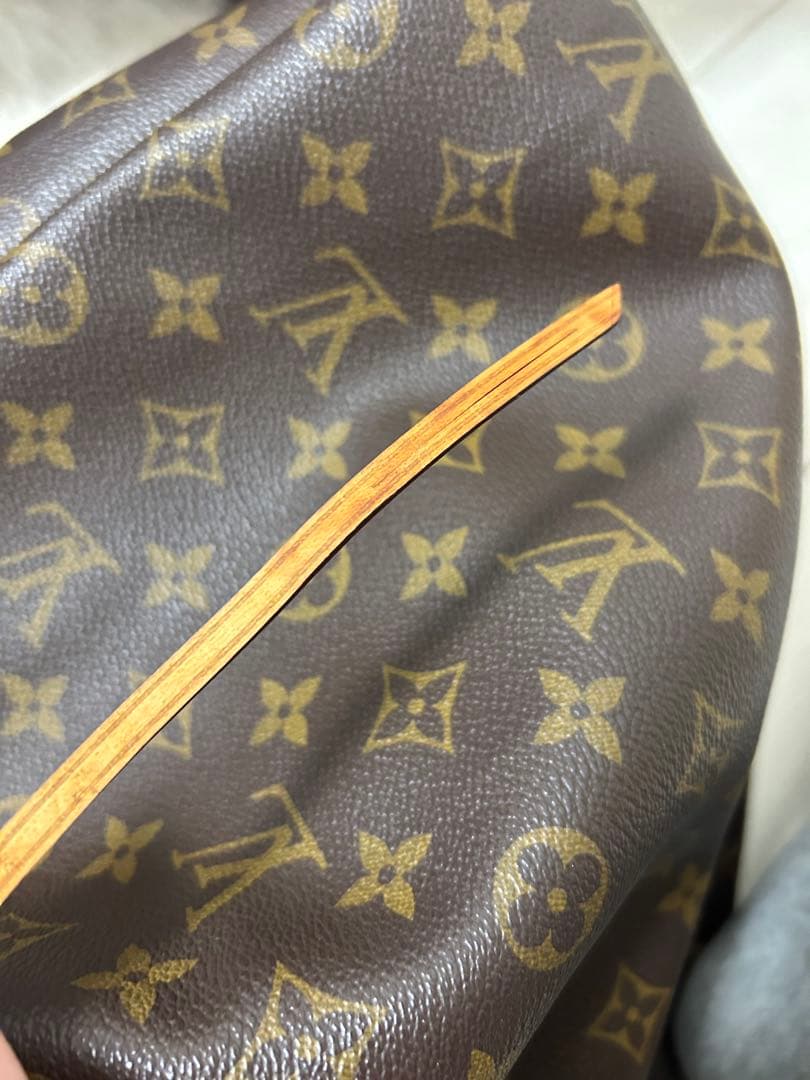 Louis Vitton ルイヴィトン ワンショルダー　アーツィー