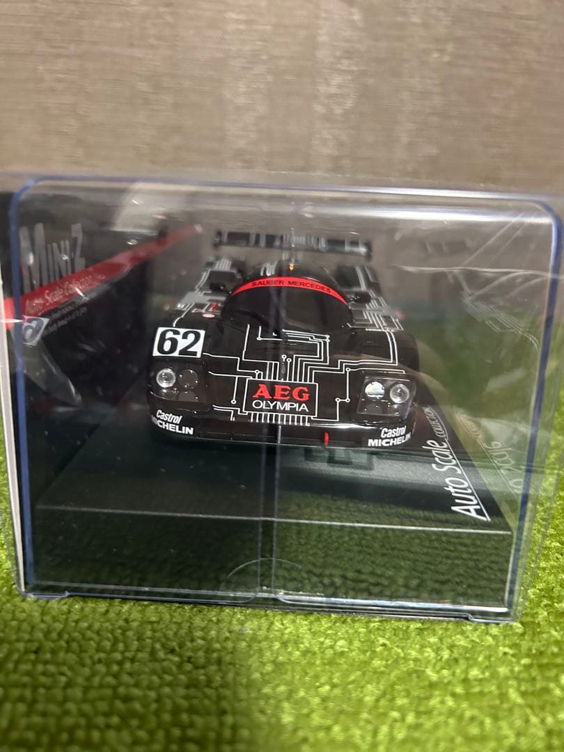 ミニッツ　Sauber-Mercedes