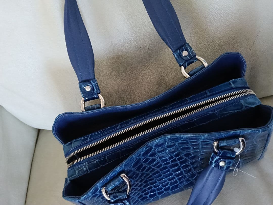 革バッグ　JRA