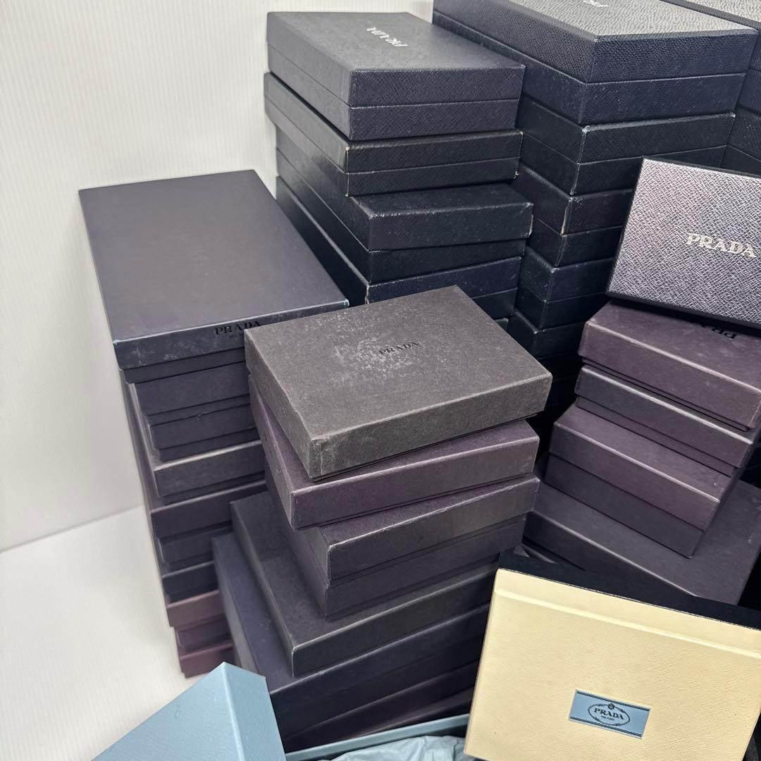 超大量】 PRADA プラダ 空箱 全84個 + 靴用保存袋2枚