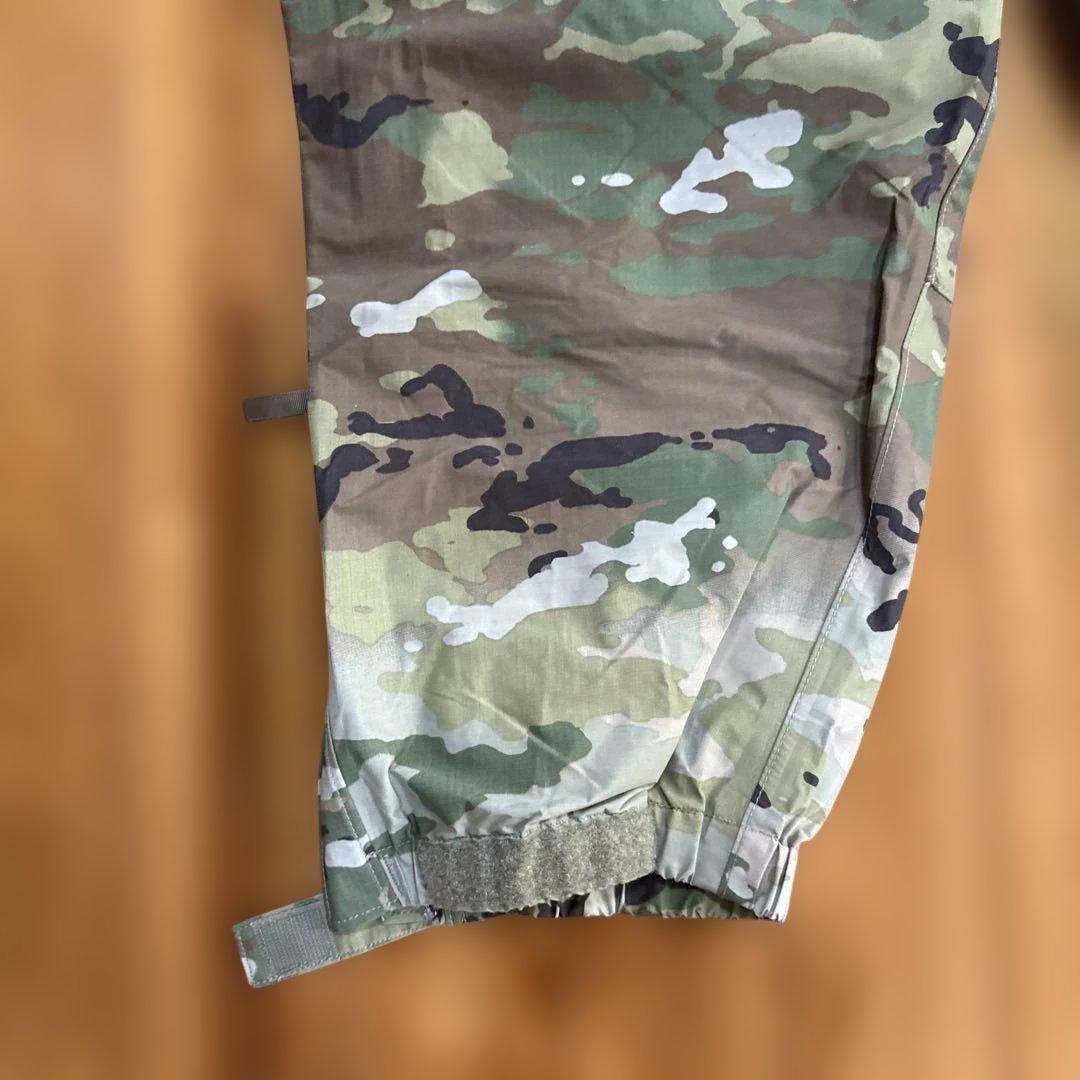 未使用極暖ロシア北朝鮮軍仕様迷彩防寒服内綿ブラックアルミ日本稀少品