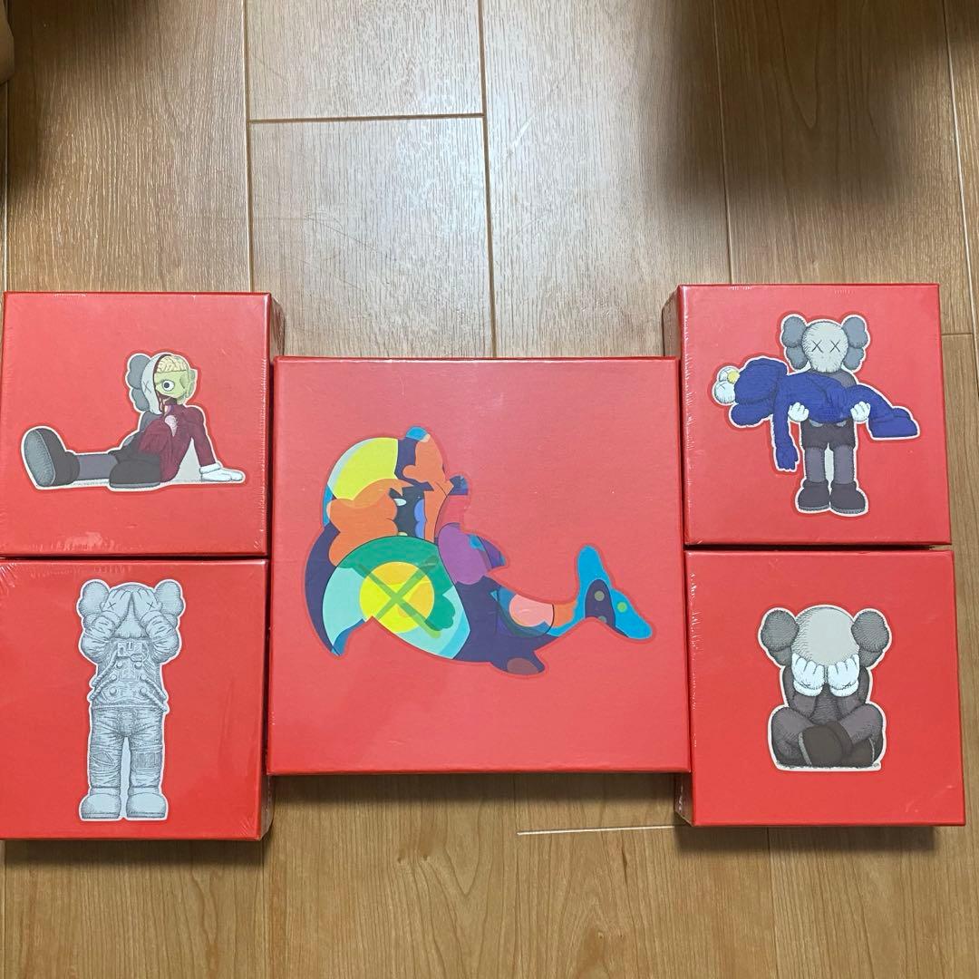 KAWS TOKYO FIRST PUZZLE パズル 5種セット