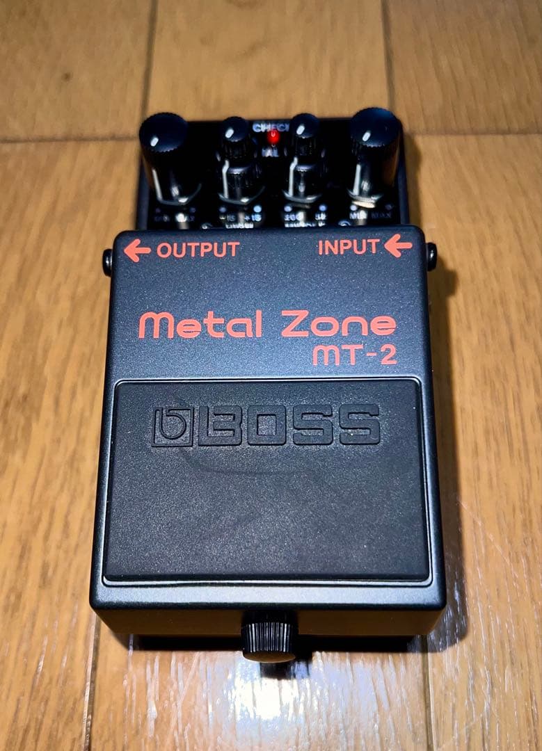 BOSS MT-2 l Zone ギターエフェクター