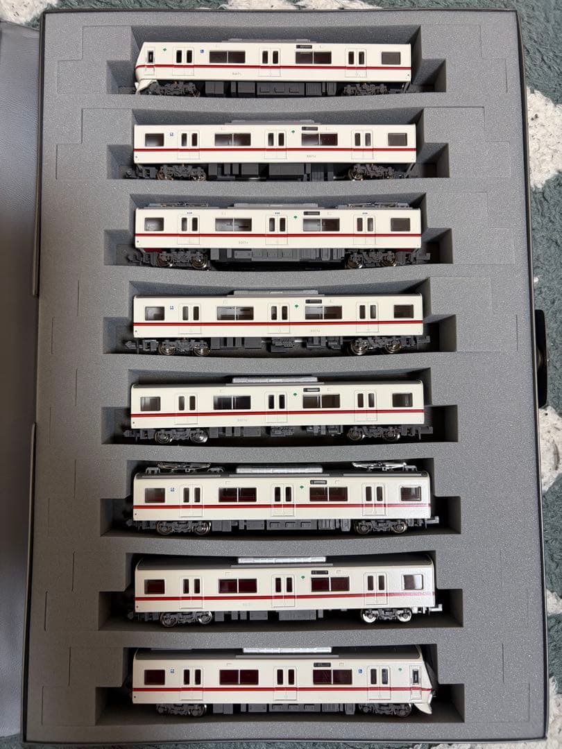 都営5300形　5317編成8両と京成3100形 8両 2編成セット