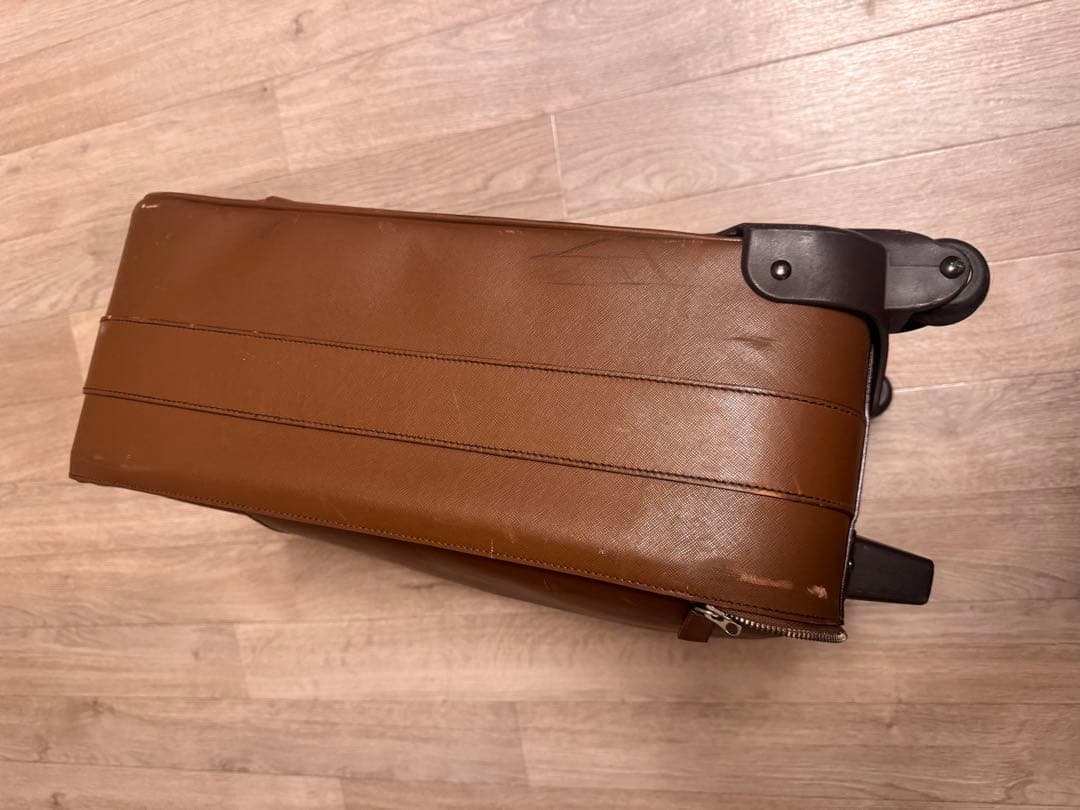 プラダPRADA 三角ロゴ サフィアーノ キャリーケース ブラウン