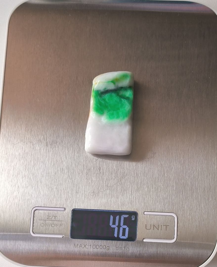 陽緑】ミャンマー産本翡翠のルース②