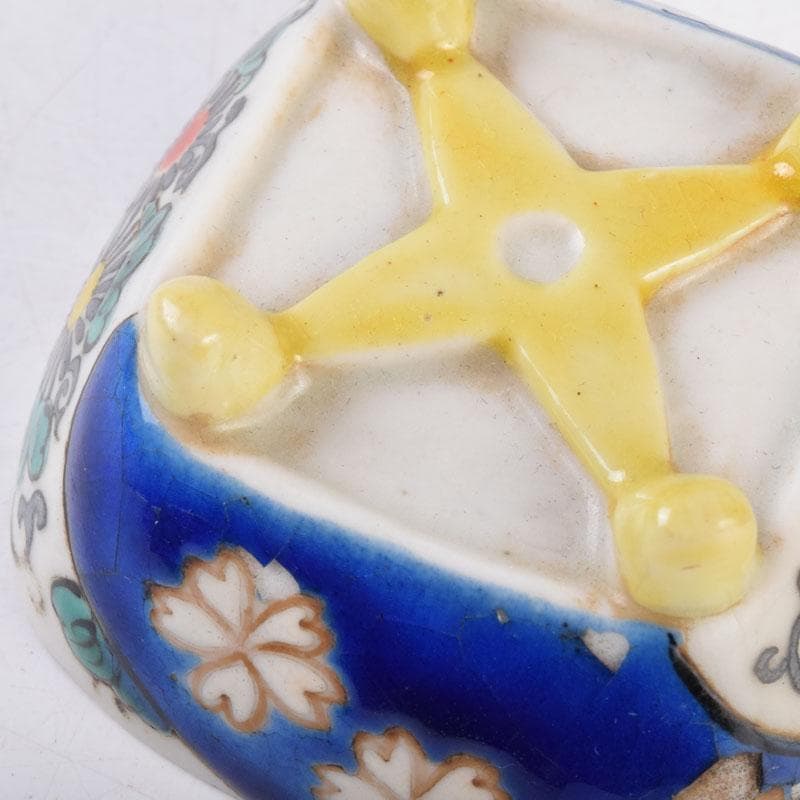 茶道具 色絵 花草文 香合 時代箱 C 8475