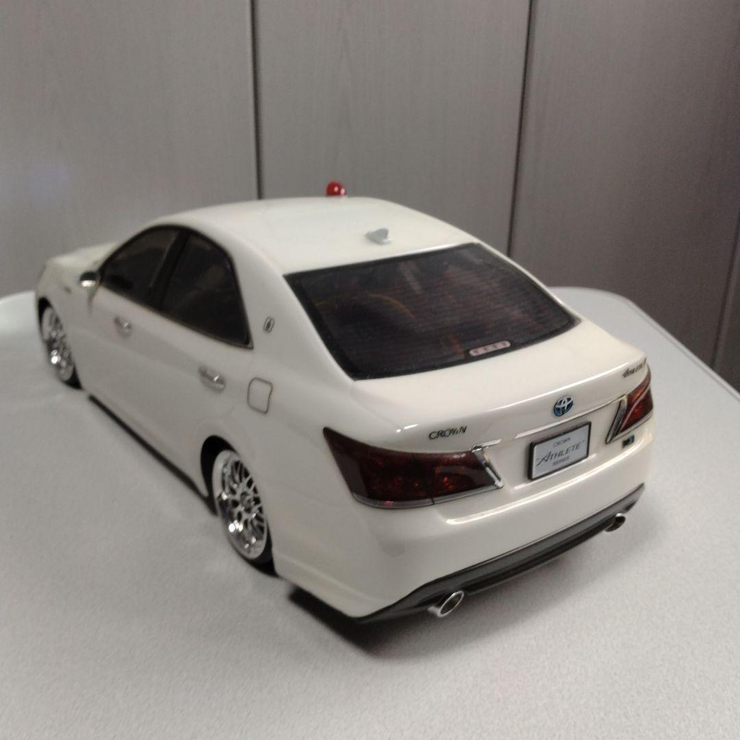 ラジコン覆面パトカークラウンアスリートホワイト - メルカリ
