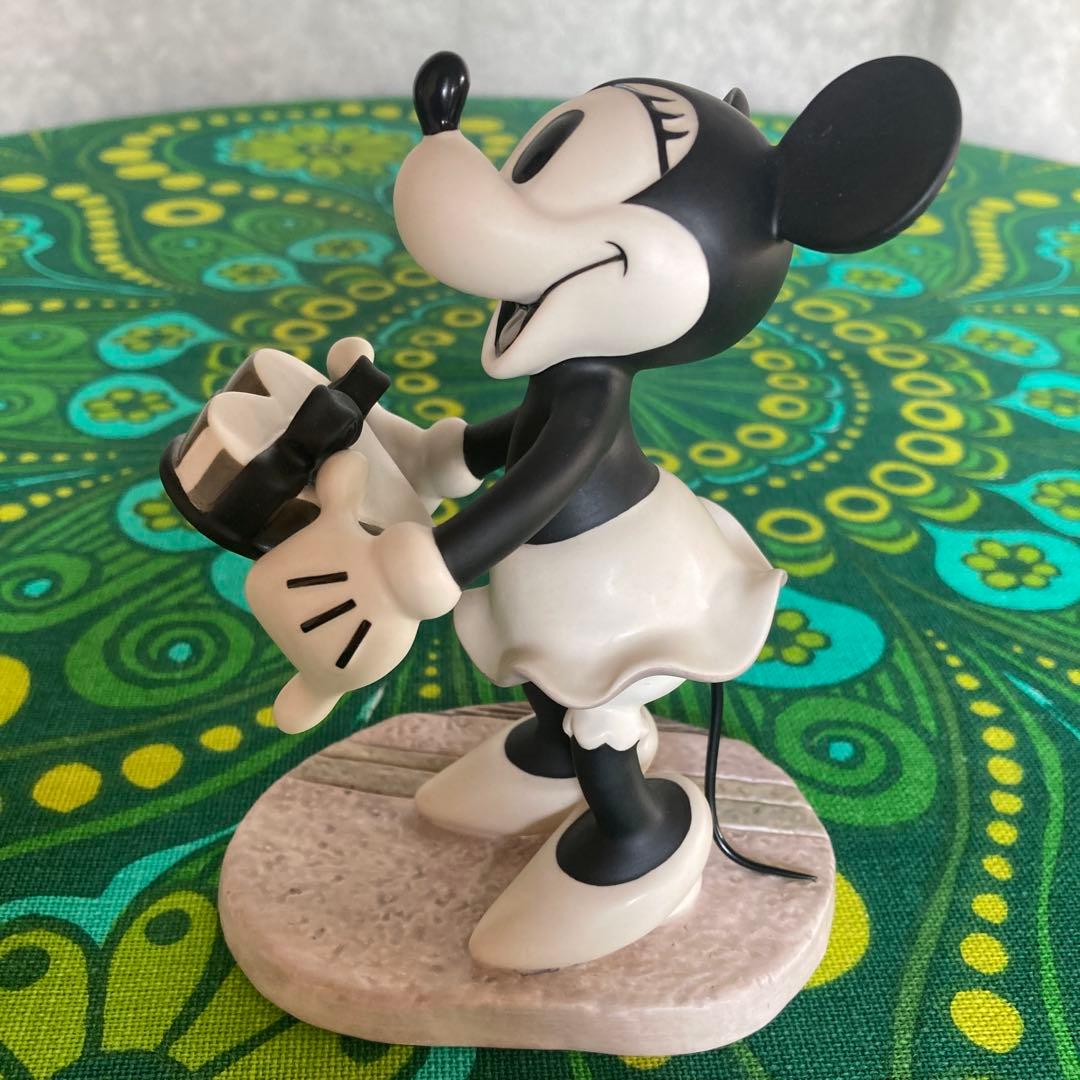 ☆WDCC☆ウォルト・ディズニー☆クラシックシリーズ☆パピーラブ☆ミニーマウス