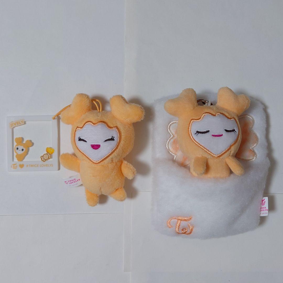 TWICE ジヒョ ジブリー GIGO ふわもこ ユニフォーム サンリオ