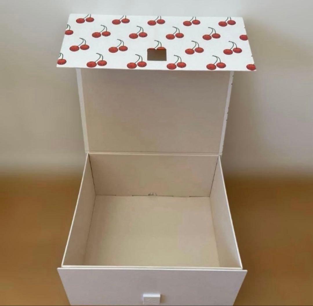 ルイヴィトン✖️村上隆 空き箱 ラッピングリボン チェリー 美品