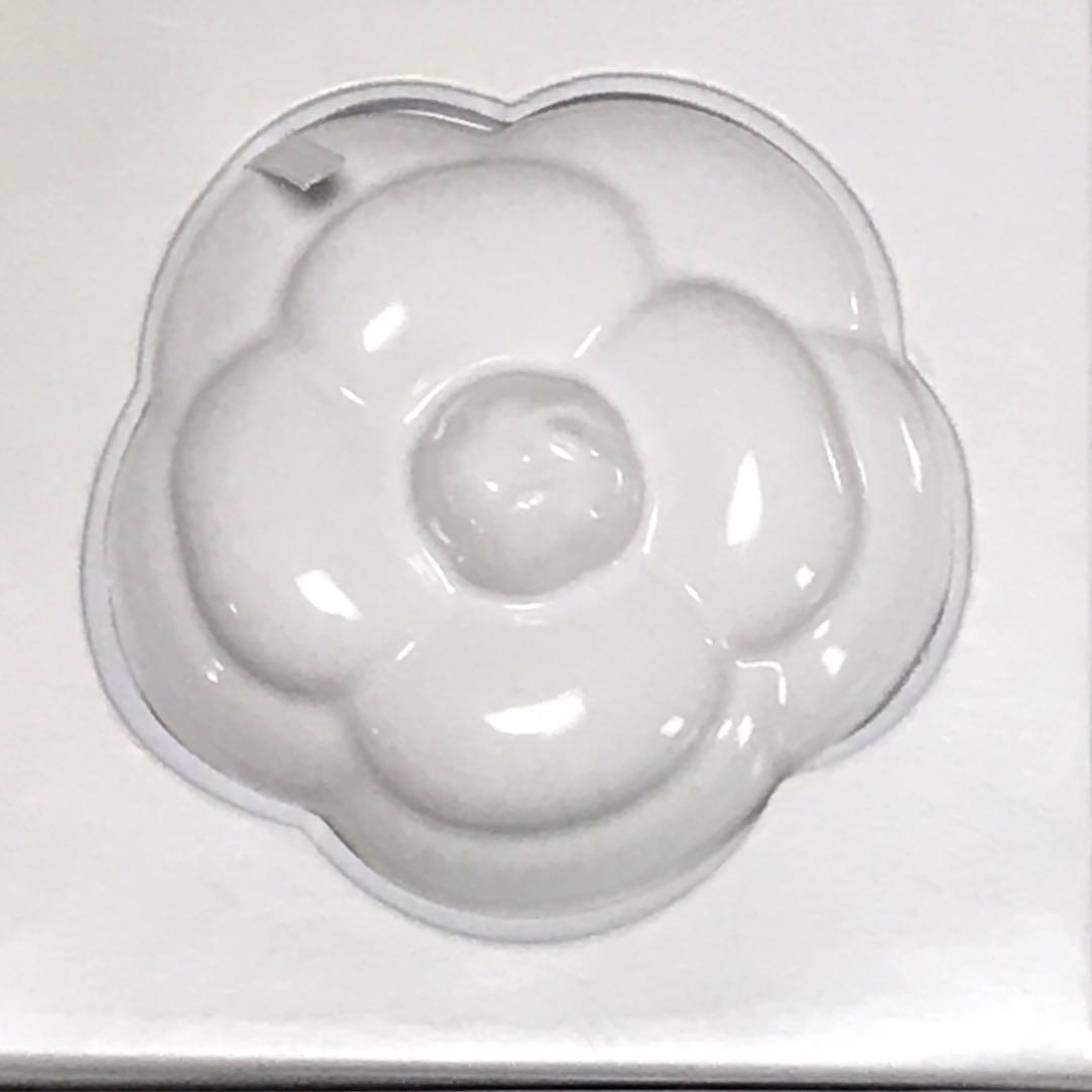 【シャネル4点セット】ボックス、アロマストーン、メイクブラシケース、ネイルケア