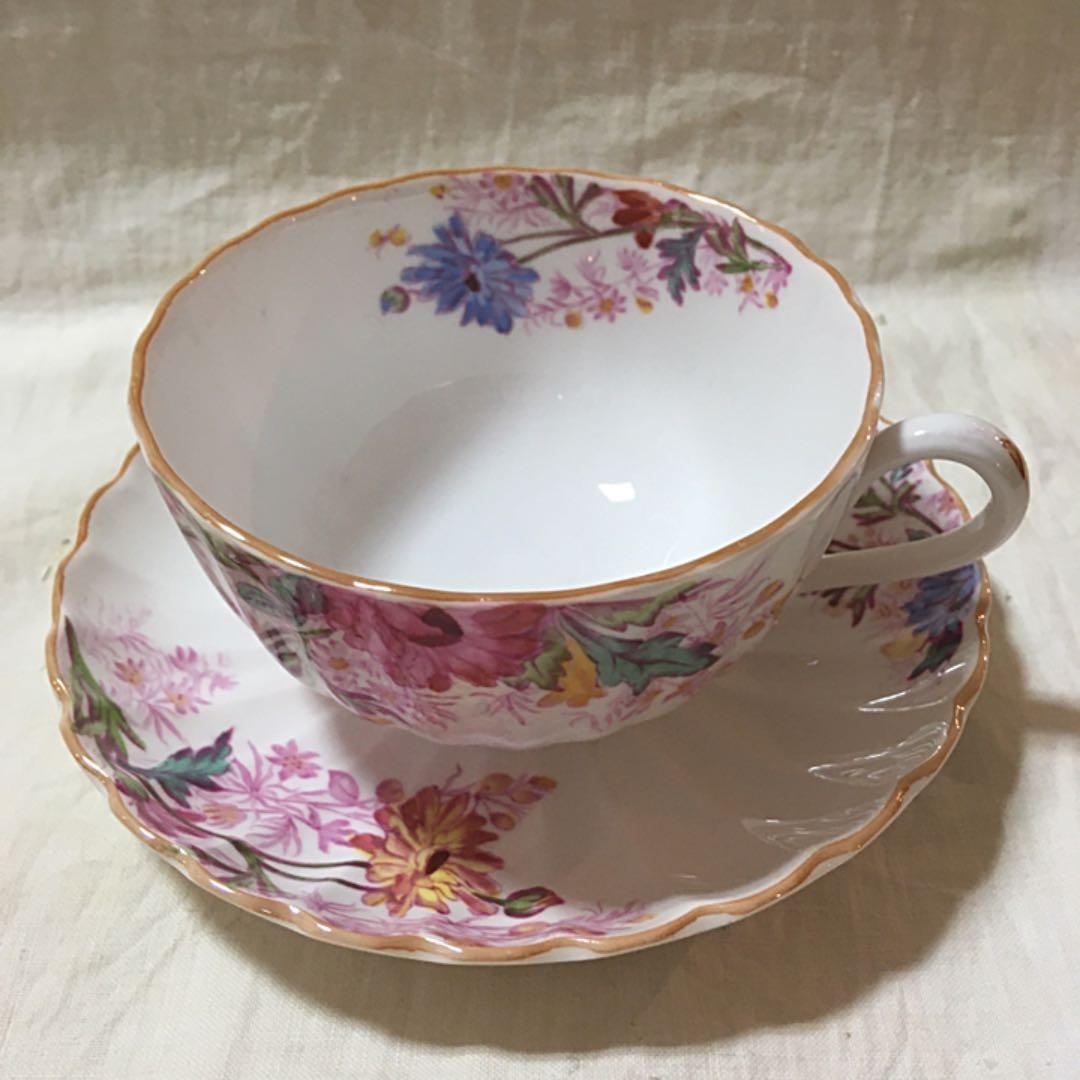 スポード チェルシーガーデン トリプル カップ＆ソーサー