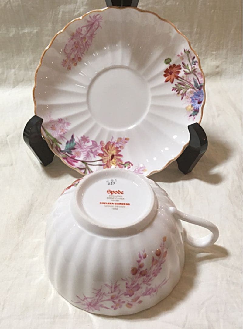 スポード チェルシーガーデン トリプル カップ＆ソーサー