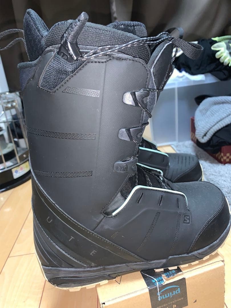 SALOMON MALAMUTE マラミュート　スノーボードブーツ
