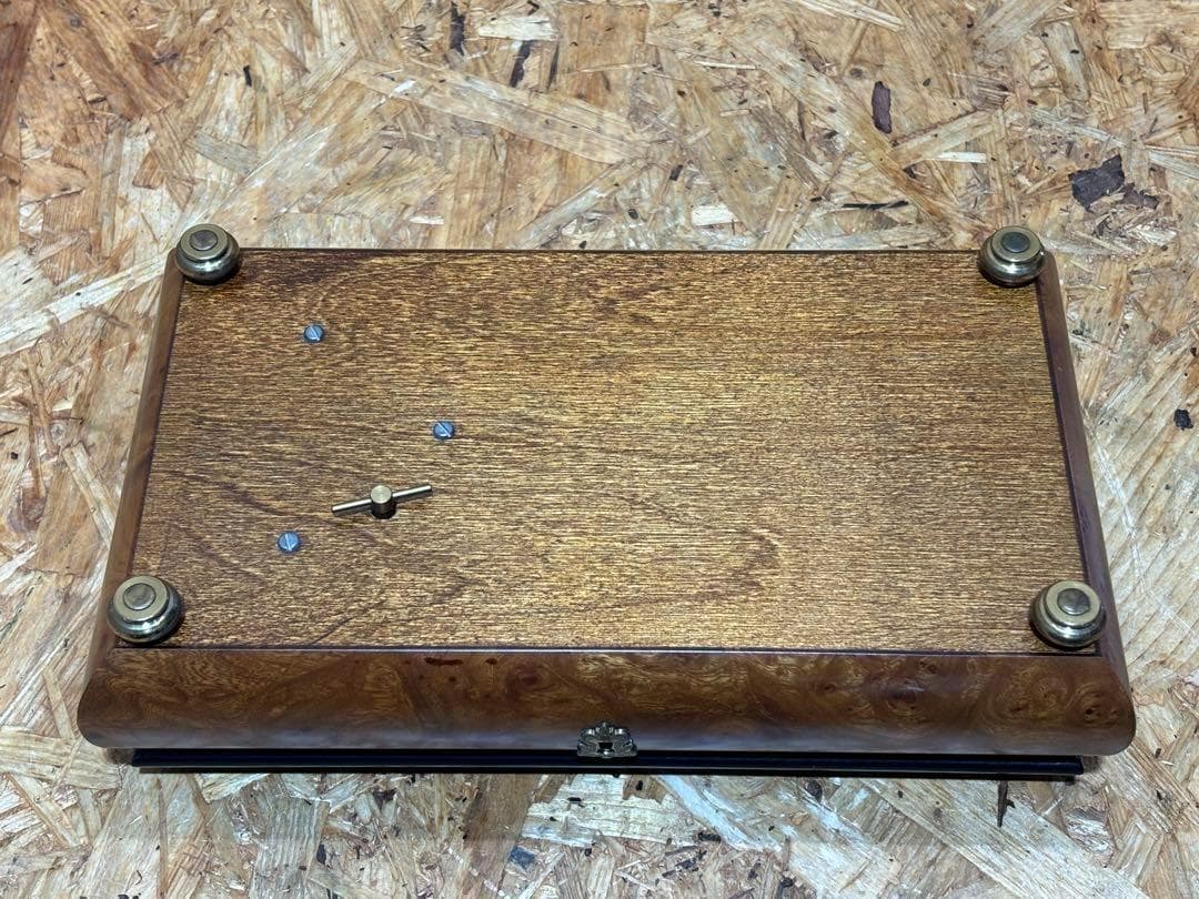 ゲイサスジャガール オルゴール GUEISSAZ JACCARD スイス製