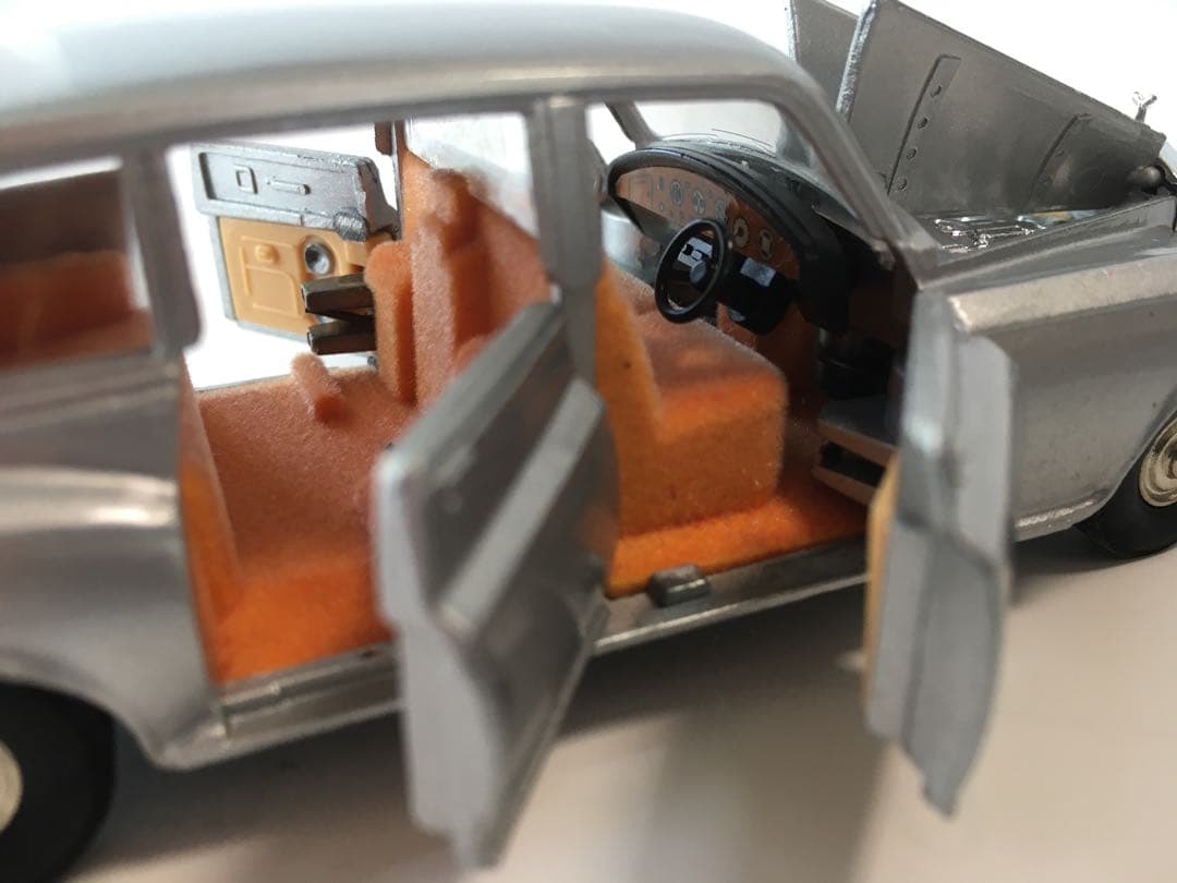 トミカ初期型ダンディロールスロイス ファントムVI 1/43 日本製 希少当時物