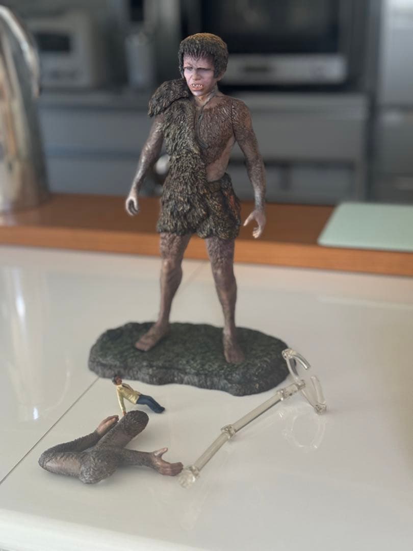 東宝30cm 新品「バラゴン」 東宝大怪獣 中古「フランケンシュタイン」