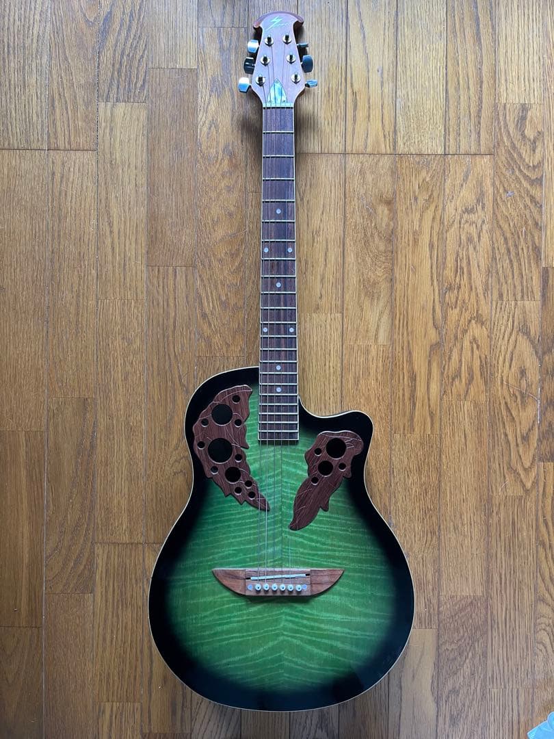オベーションタイプのグラデーショングリーン虎目のアコースティック