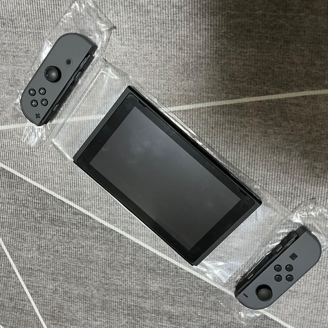 任天堂／Nintendo Switch グレー