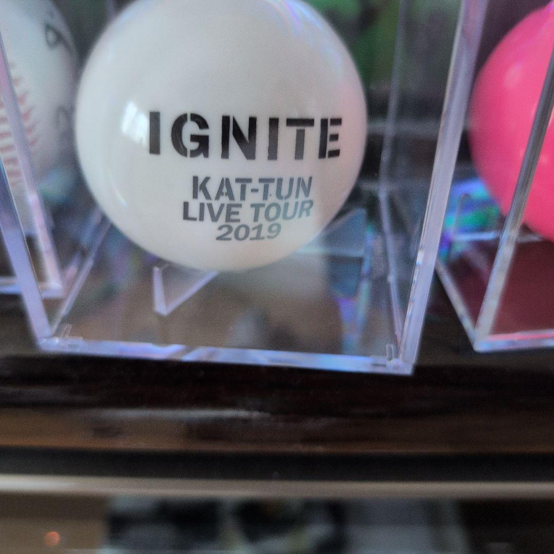 KAT-TUN 亀梨和也IGNITE サイン入りボール