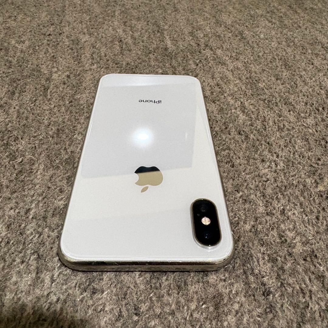 Apple iPhone X シルバー 本体 64GB - メルカリ